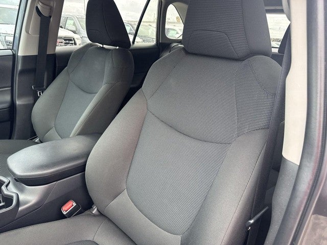 2025 Toyota RAV4 Hybrid LE AWD (Natl)