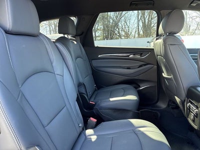 2024 Buick Enclave FWD 4dr Essence