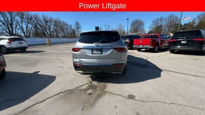 2024 Buick Enclave FWD 4dr Essence