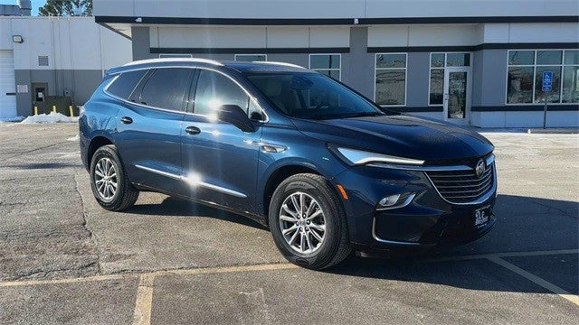 2023 Buick Enclave FWD 4dr Essence