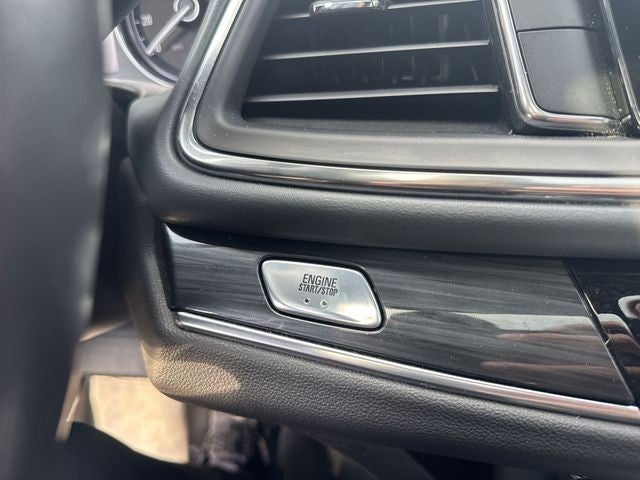 2023 Buick Enclave FWD 4dr Essence