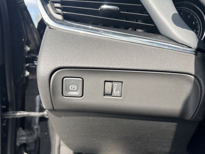 2023 Buick Enclave FWD 4dr Essence