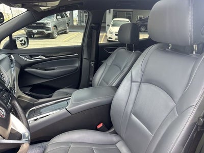 2023 Buick Enclave FWD 4dr Essence