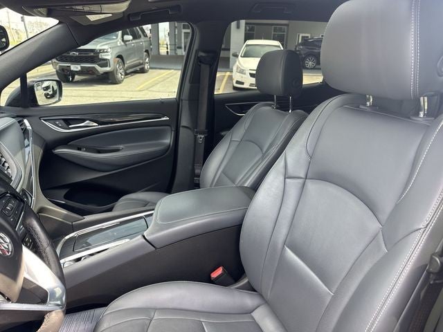 2023 Buick Enclave FWD 4dr Essence
