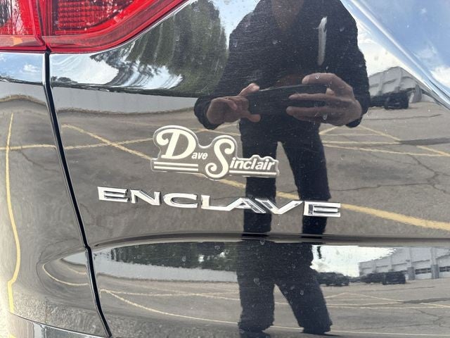 2023 Buick Enclave FWD 4dr Essence