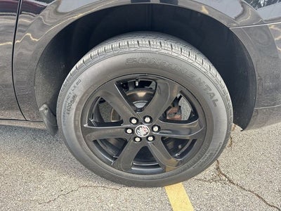 2023 Buick Enclave FWD 4dr Essence