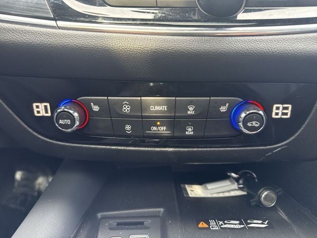 2023 Buick Enclave FWD 4dr Essence