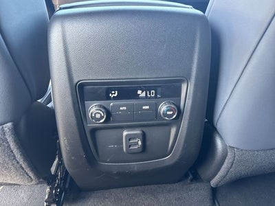2024 Buick Enclave FWD 4dr Essence
