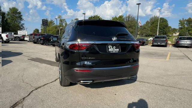 2023 Buick Enclave FWD 4dr Premium