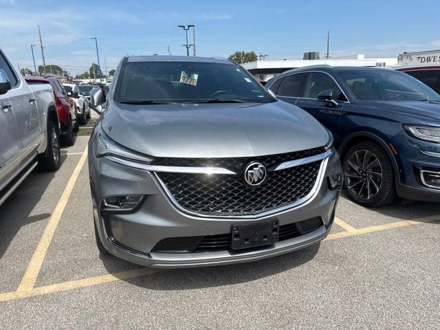 2024 Buick Enclave FWD 4dr Avenir
