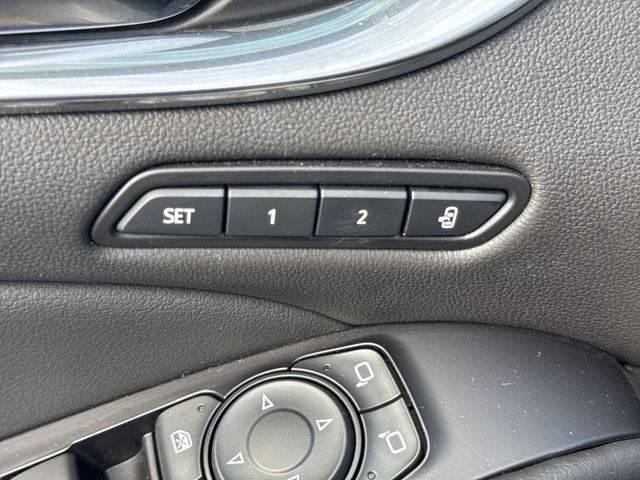 2020 Buick Enclave FWD 4dr Avenir