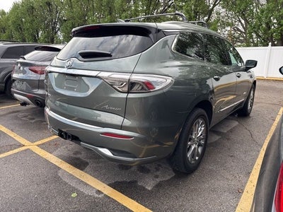 2024 Buick Enclave AWD 4dr Avenir