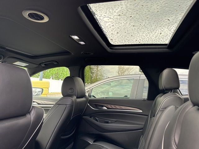 2024 Buick Enclave AWD 4dr Avenir