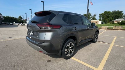 2021 Nissan Rogue FWD SV