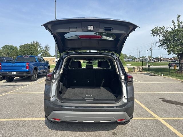 2021 Nissan Rogue FWD SV