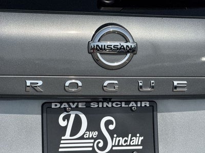2021 Nissan Rogue FWD SV