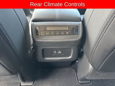 2025 Nissan Pathfinder SL 2WD