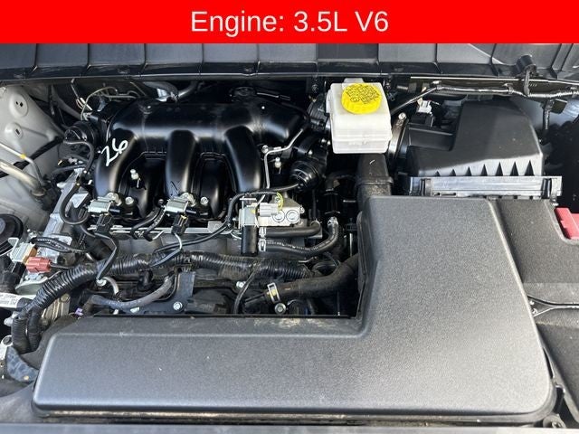 2025 Nissan Pathfinder SL 2WD