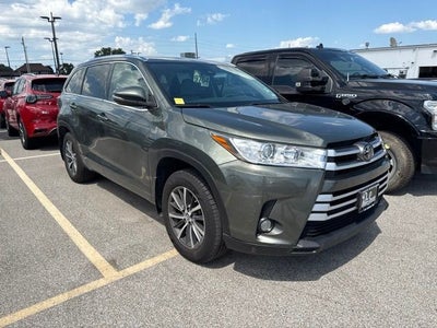 2017 Toyota Highlander XLE V6 AWD