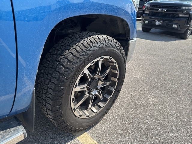 2018 Toyota Tundra 4WD SR5 CrewMax 5.5' Bed 5.7L FFV