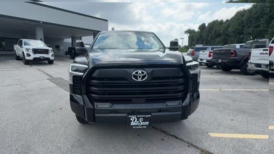 2023 Toyota Tundra 4WD SR5 Double Cab 6.5' Bed (Natl)