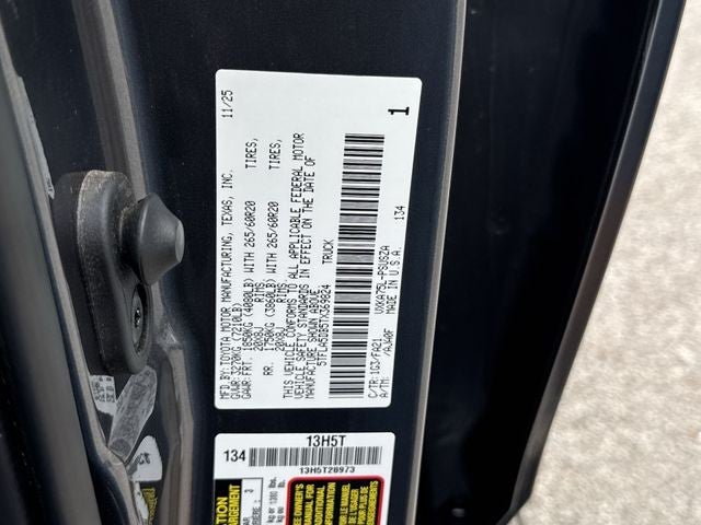 2026 Toyota Tundra 4WD SR CrewMax 5.5' Bed (Natl)