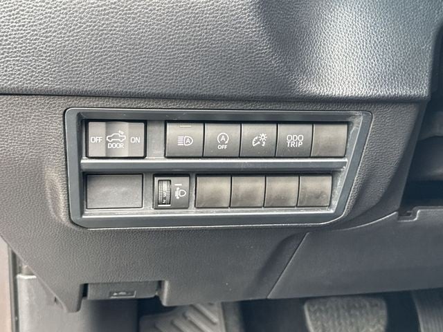 2026 Toyota Tundra 4WD SR CrewMax 5.5' Bed (Natl)