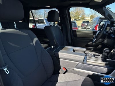 2025 Toyota Sequoia SR5 4WD (Natl)