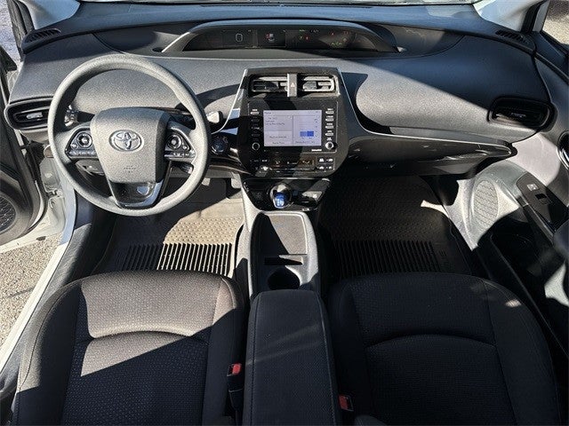2022 Toyota Prius L Eco (Natl)