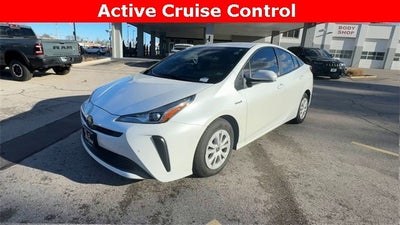 2022 Toyota Prius L Eco (Natl)