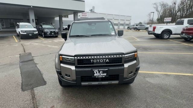 2025 Toyota Land Cruiser 4WD (Natl)