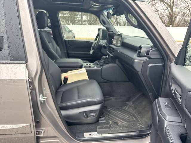 2025 Toyota Land Cruiser 4WD (Natl)