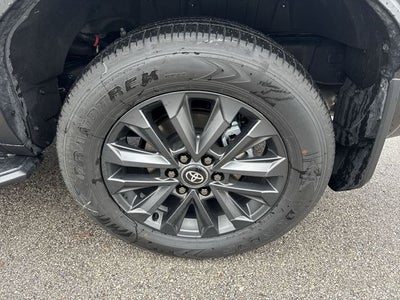 2025 Toyota Land Cruiser 4WD (Natl)