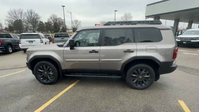 2025 Toyota Land Cruiser 4WD (Natl)