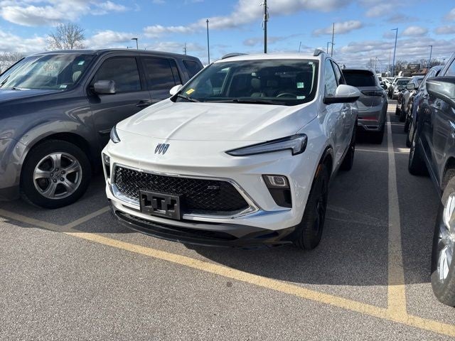 2024 Buick Encore GX FWD 4dr Sport Touring