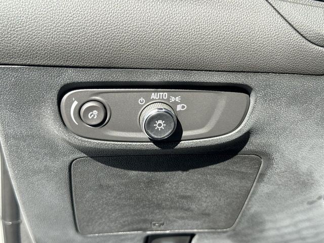 2025 Buick Encore GX AWD 4dr Sport Touring
