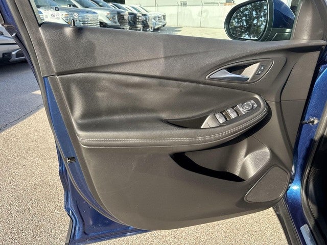 2022 Buick Encore GX FWD 4dr Select