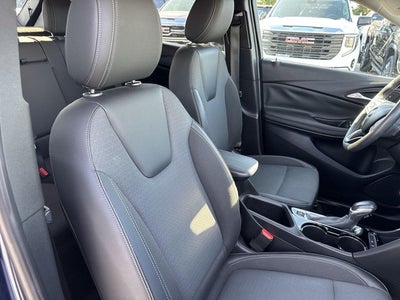 2022 Buick Encore GX FWD 4dr Select