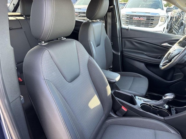2022 Buick Encore GX FWD 4dr Select