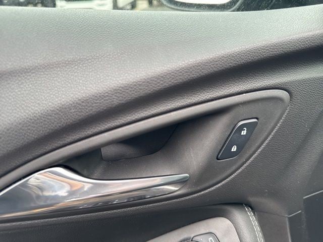 2023 Buick Encore GX FWD 4dr Select