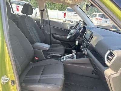 2022 Hyundai Venue SEL IVT