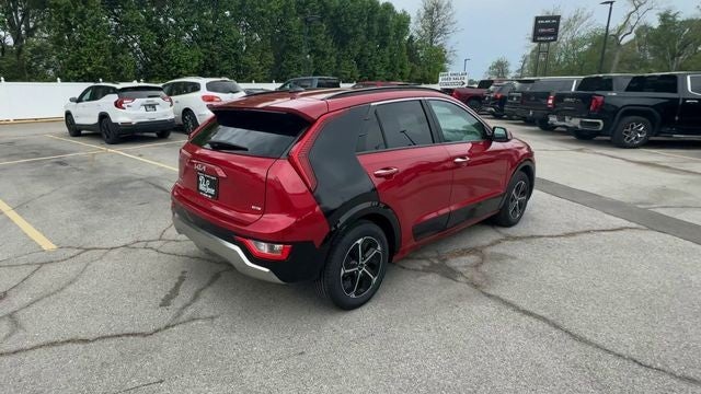 2025 Kia Niro SX FWD