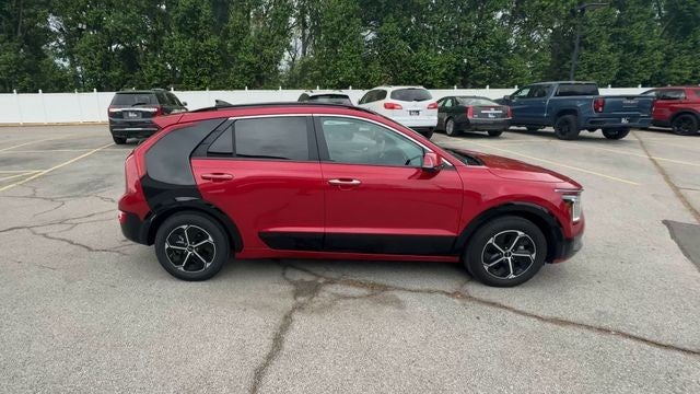 2025 Kia Niro SX FWD
