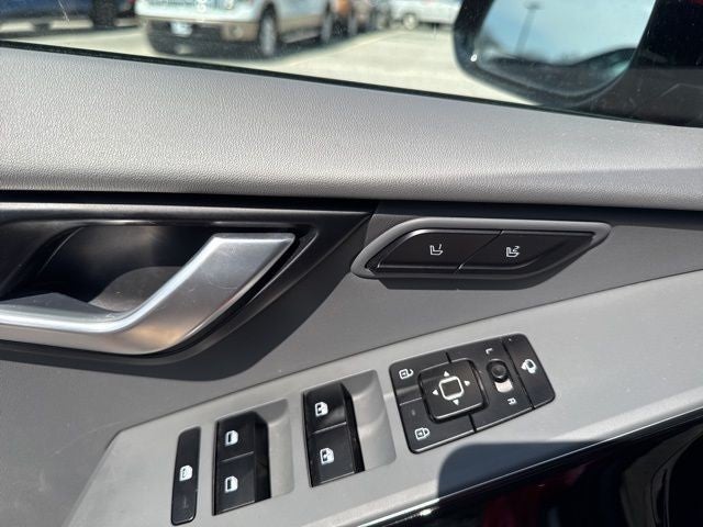 2025 Kia Niro SX FWD