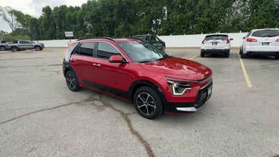 2025 Kia Niro SX FWD