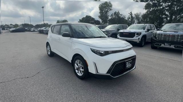 2023 Kia Soul S IVT