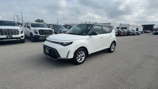 2023 Kia Soul S IVT