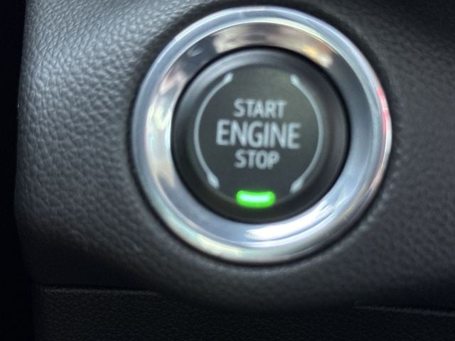 2023 Buick Envision FWD 4dr Essence