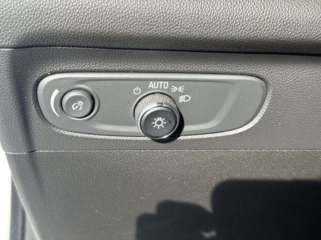 2021 Buick Envision FWD 4dr Essence