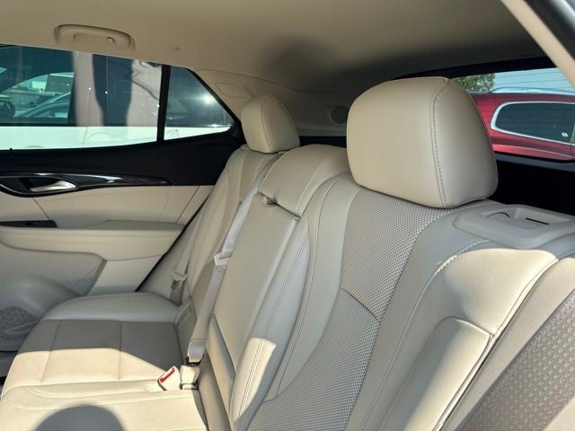 2022 Buick Envision FWD 4dr Essence